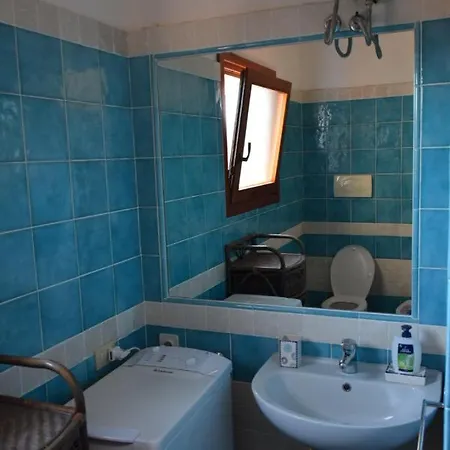 Appartement Accogliente Trilocale Con Terrazzo Vista Mare, Mirice - Vignola Mare *